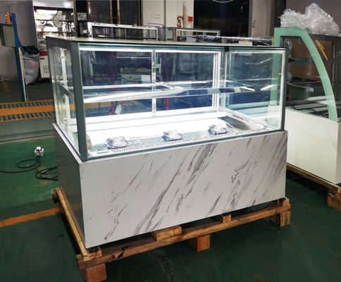 45° Mitre Joint of Font And Top Glass Design Cake Showcase Chiller Cake Display