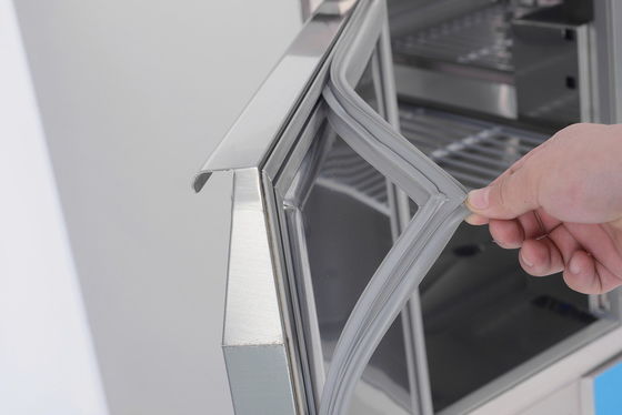 R134a Refrigerated Saladette Counter AISI304 Stainless Steel 2 Door Saladette Fridge